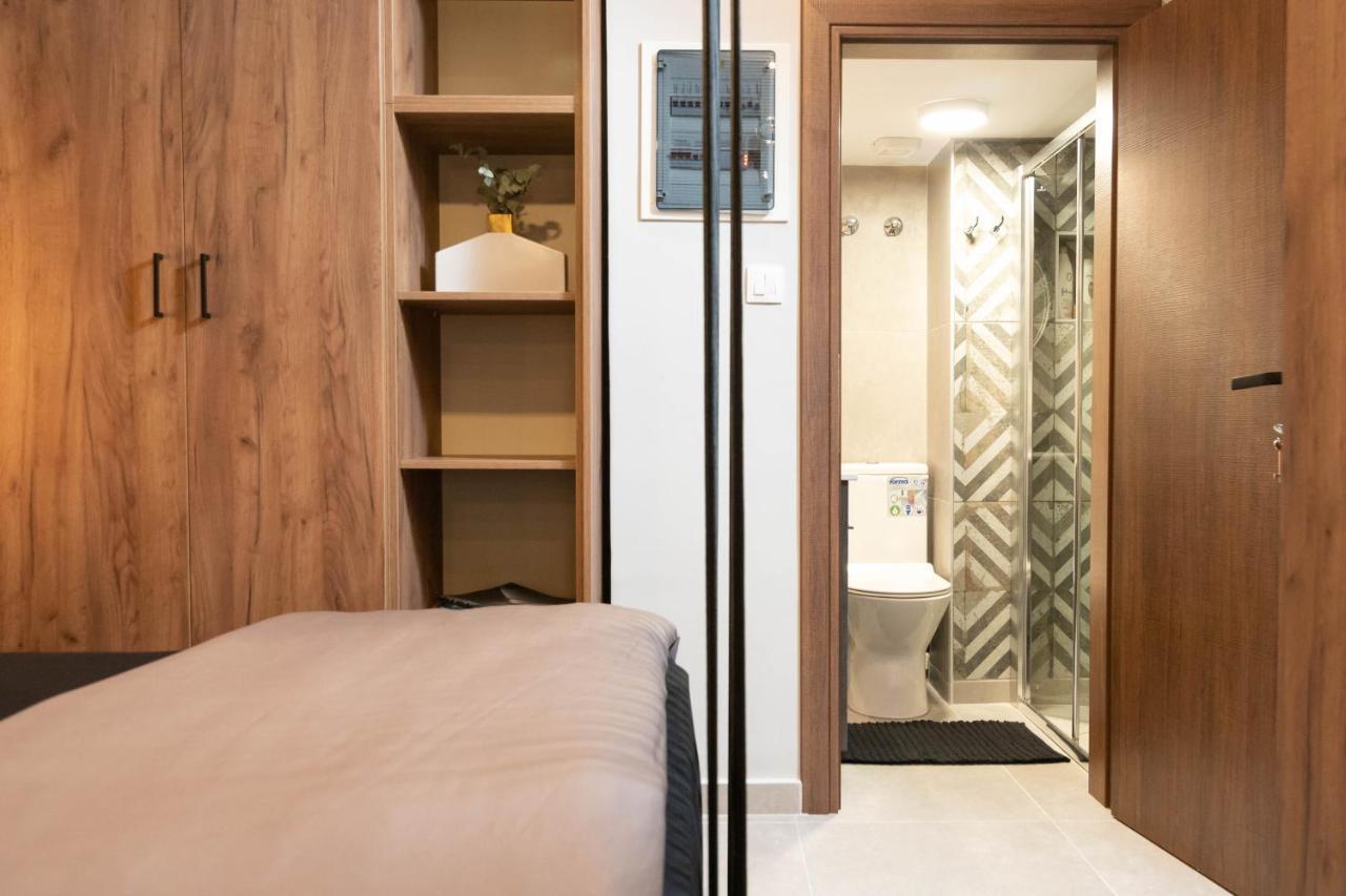 Apartment F & B Collection - Minilux For 3 *